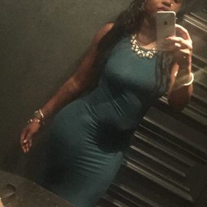 Meet your Posher, Jasmine